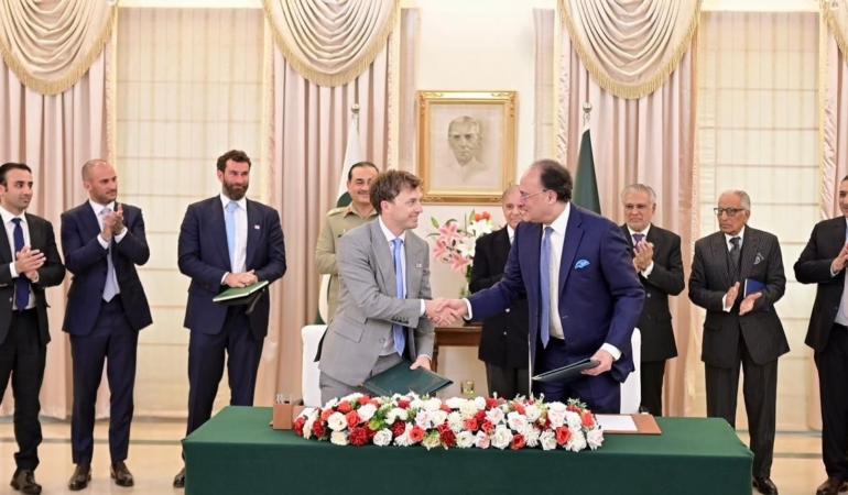 abdli-world-liberty-financial-ile-pakistan-hukumeti-arasinda-dijital-odemeler-yeniligi-icin-mutabakat-zapti-pZUP7xQB.jpg