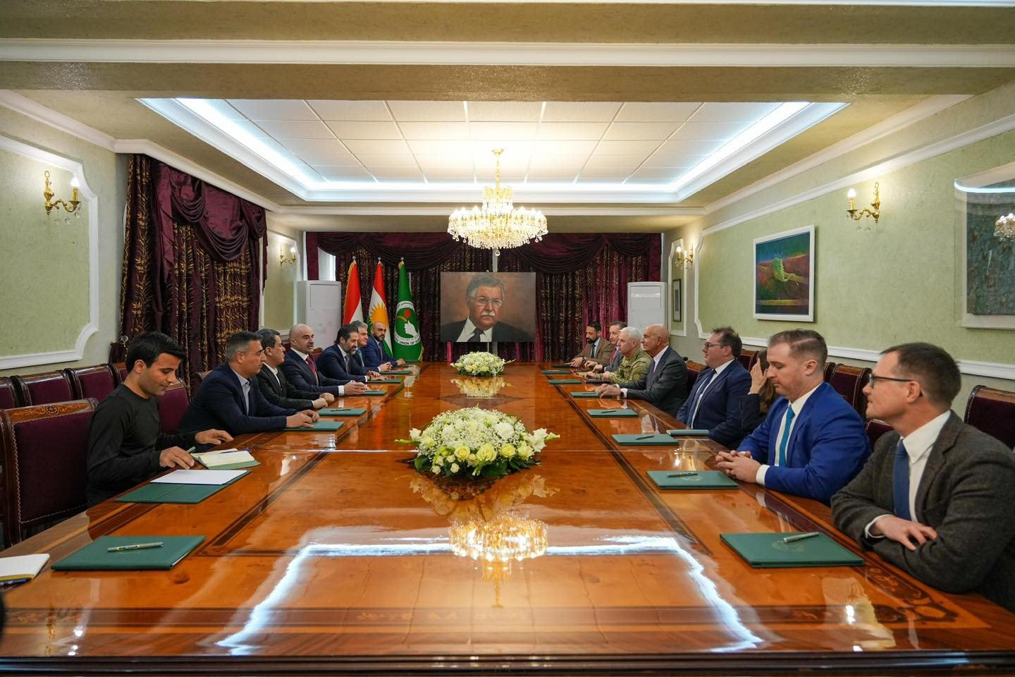 abdnin suriye ozel temsilcisi barrack teror orgutu sdg elebasi mazlum abdi ile gorustu 2 VlpVHIns