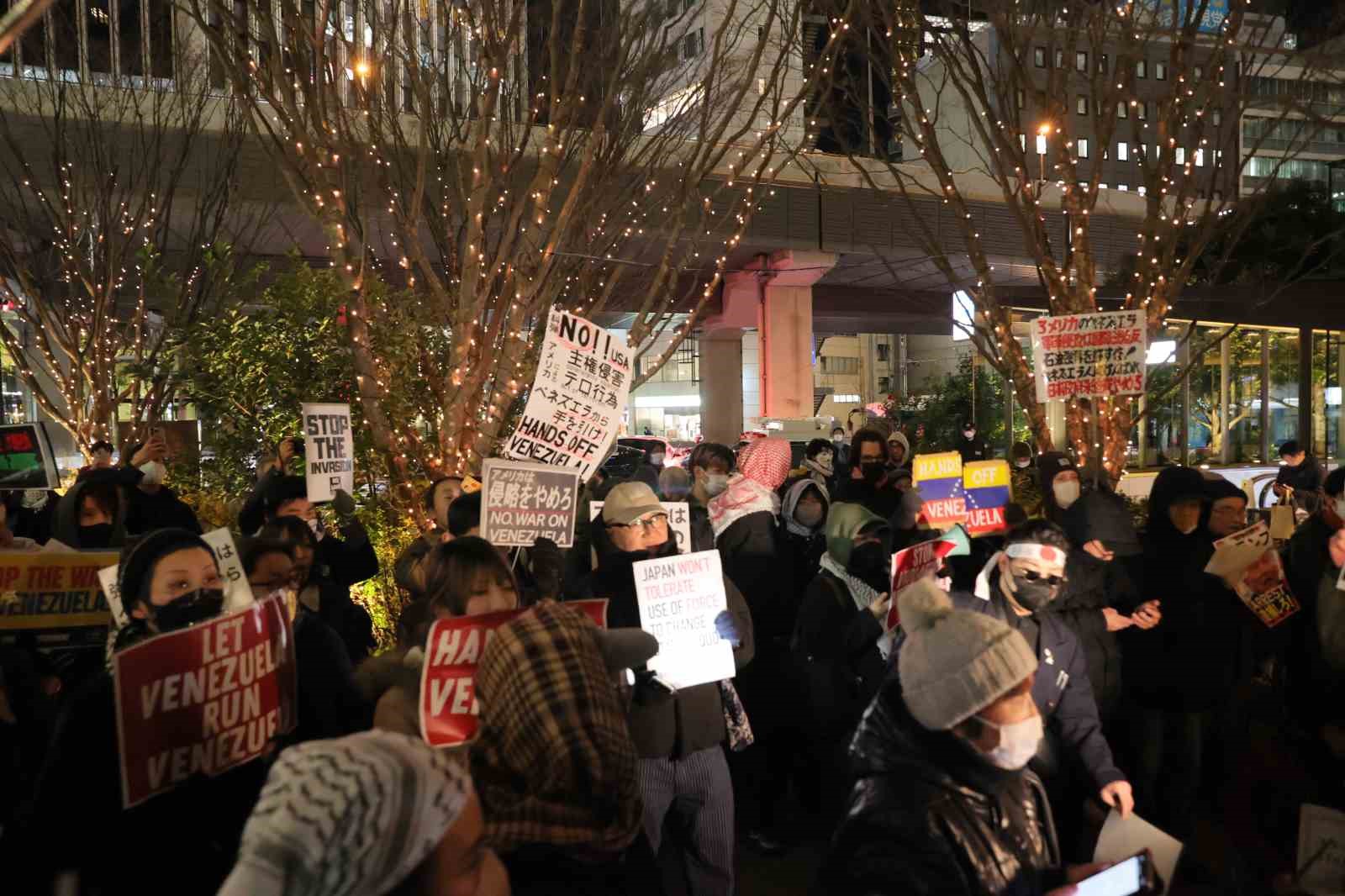 abdnin venezuela saldirisi tokyoda protesto edildi 5