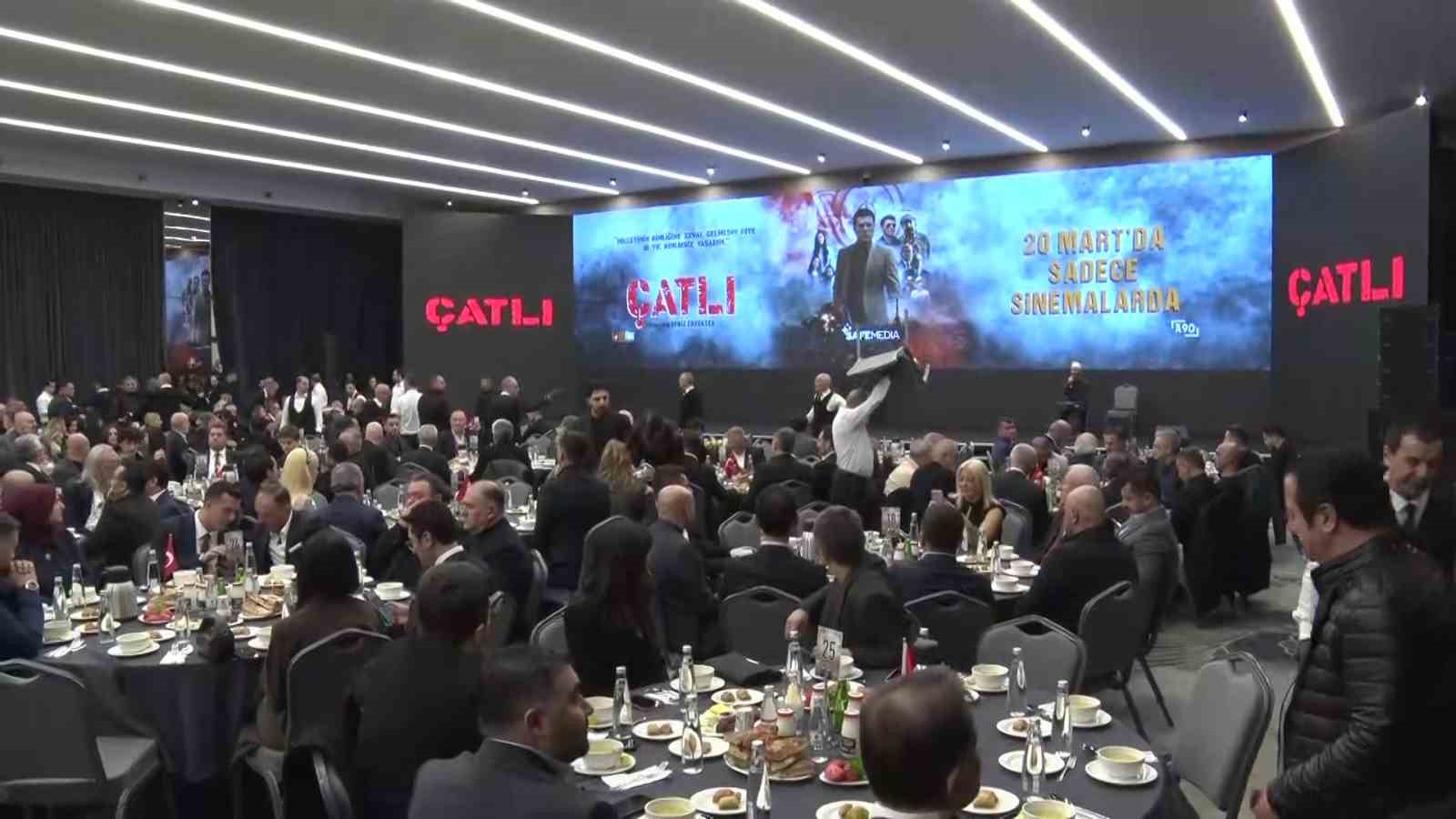Abdullah Çatlı’nın hayatını anlatan ‘Çatlı’ filminin galası gerçekleştirildi 5 abdullah catlinin hayatini anlatan catli filminin galasi gerceklestirildi 1 sp9s2ibq