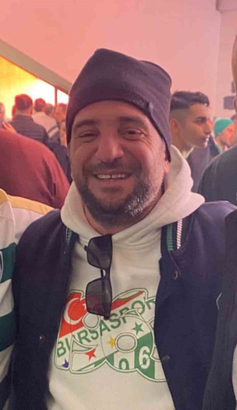 abi kardes 4 yil sonra benzer kazada hayatini kaybetti 5 KsmByB6p