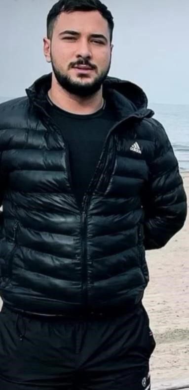 Ablasını kaçıran amcasının oğlunu öldüren 16 yaşındaki çocuk ile babasının yargılanmasına başlandı 7 ablasini kaciran amcasinin oglunu olduren 16 yasindaki cocuk ile babasinin yargilanmasina baslandi 3 UMB3S6d2