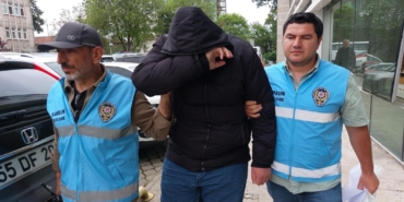 ablasini-kaciran-amcasinin-oglunu-olduren-cocuk-ile-babasinin-muebbet-hapsi-istendi-9GGKJJwb.jpg