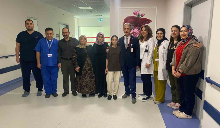 ablasinin-bagisi-ona-can-oldu-genc-doktor-adayi-simdi-baskalarina-umut-olacak-2Dbdj5Ym.jpg
