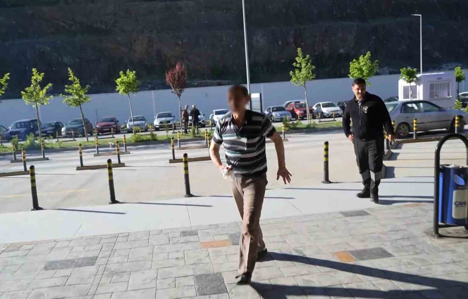 acemi kasaplar yine hastanelik oldu 3 ibQaqGjq