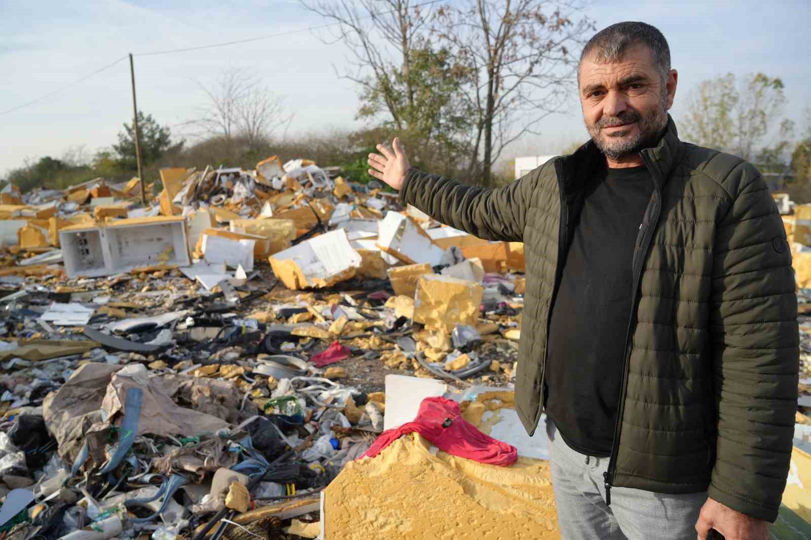 acik hava coplugu guvec bile var 12