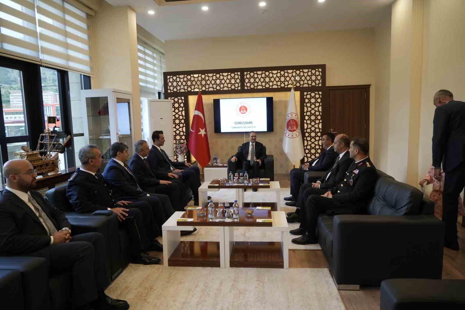 Adalet Bakan Yardımcısı Ayyıldız, Gümüşhane’de 6 adalet bakan yardimcisi ayyildiz gumushanede 2 2TJc4vSf