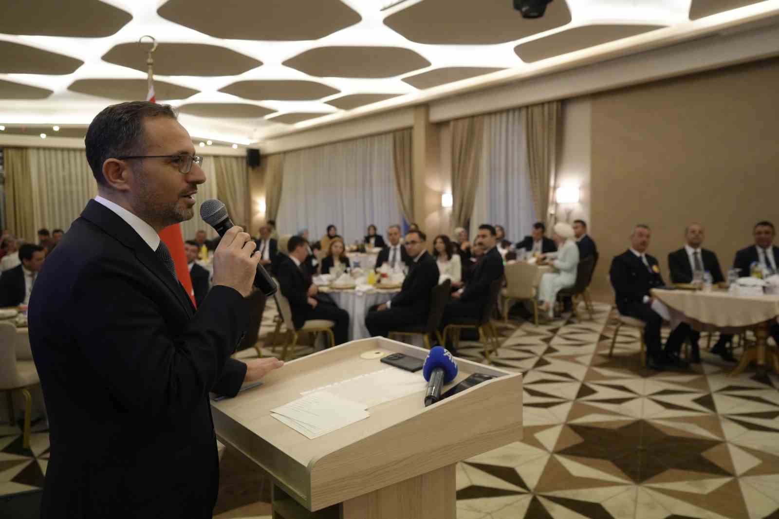 Adalet Bakan Yardımcısı Ayyıldız, Gümüşhane’de 9 adalet bakan yardimcisi ayyildiz gumushanede 5 f3WUcg6E