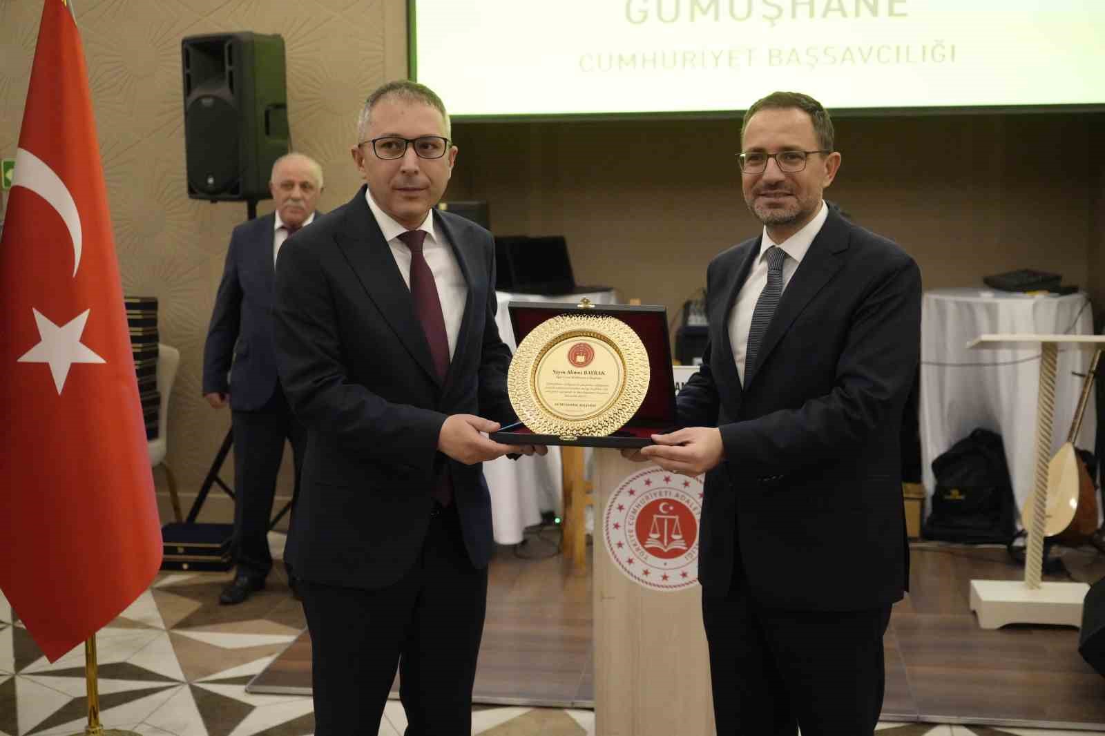Adalet Bakan Yardımcısı Ayyıldız, Gümüşhane’de 10 adalet bakan yardimcisi ayyildiz gumushanede 6 bMHUCe2g