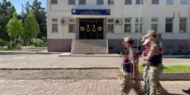 adalet-bakani-gurlek-19-yil-sonra-faili-mechul-dosya-aydinlatildi-faxT4RNr.jpg