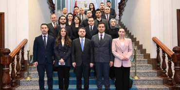 adalet-bakani-gurlek-gazetecilerle-bayramlasti-NYDA341b.jpg