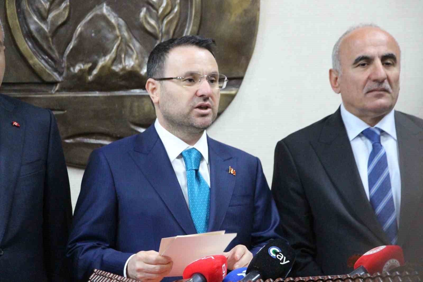 Adalet Bakanı Gürlek: "Hukuk sistemimiz üzerinde vesayetin kurulmasına müsaade etmeyeceğiz" 5 adalet bakani gurlek hukuk sistemimiz uzerinde vesayetin kurulmasina musaade etmeyecegiz 1 sjpdbgSe