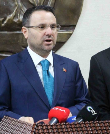 adalet-bakani-gurlek-hukuk-sistemimiz-uzerinde-vesayetin-kurulmasina-musaade-etmeyecegiz-PN9cZg1U.jpg
