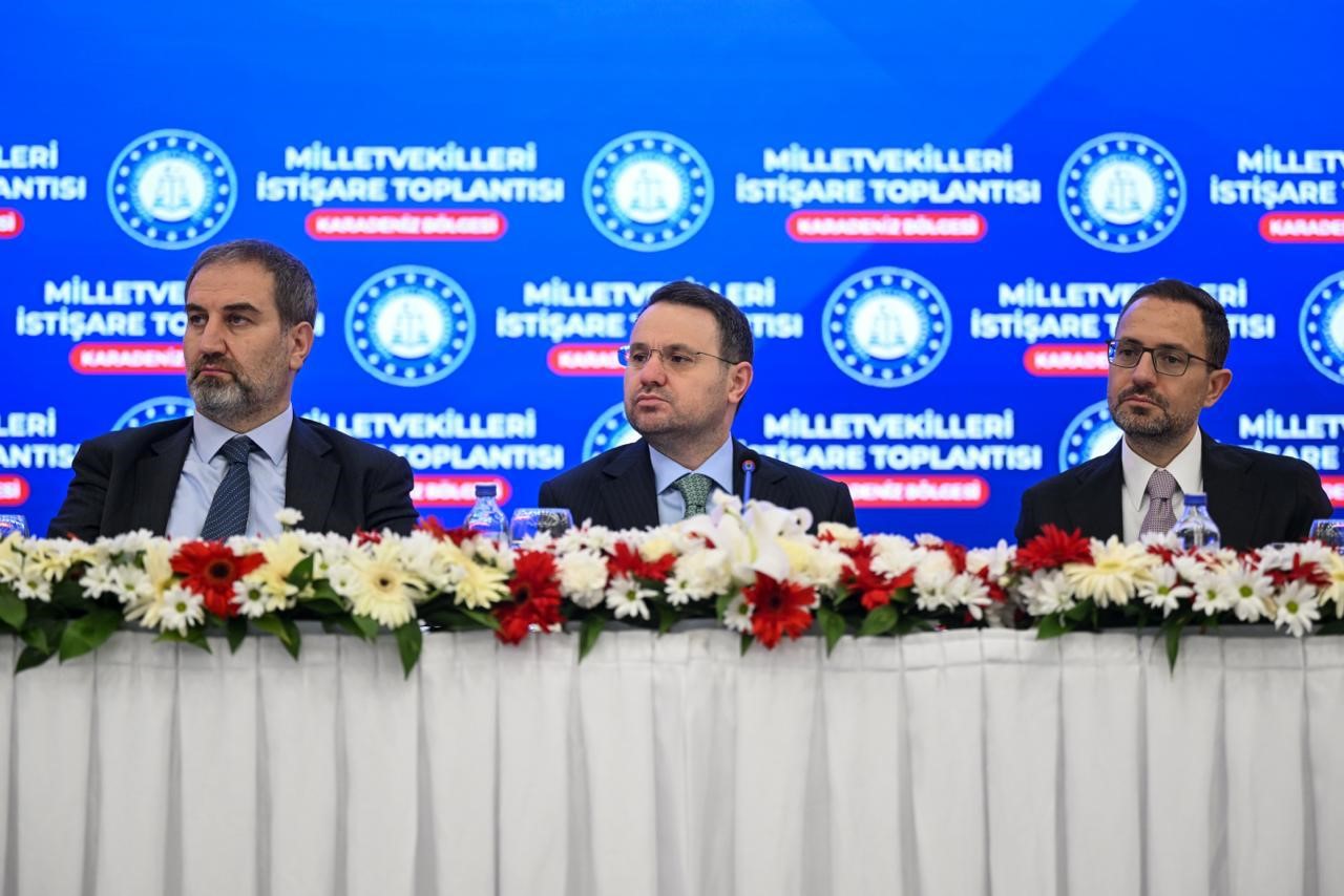 adalet bakani gurlek karadeniz bolgesi milletvekilleriyle bir araya geldi 2 zqzZnwM6