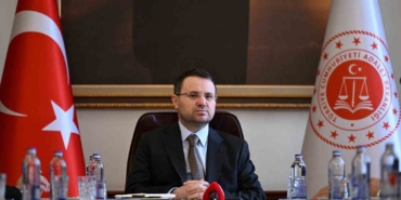 adalet-bakani-gurlek-nevsehirli-is-adamlarini-kabul-etti-vvSc41BA.jpg