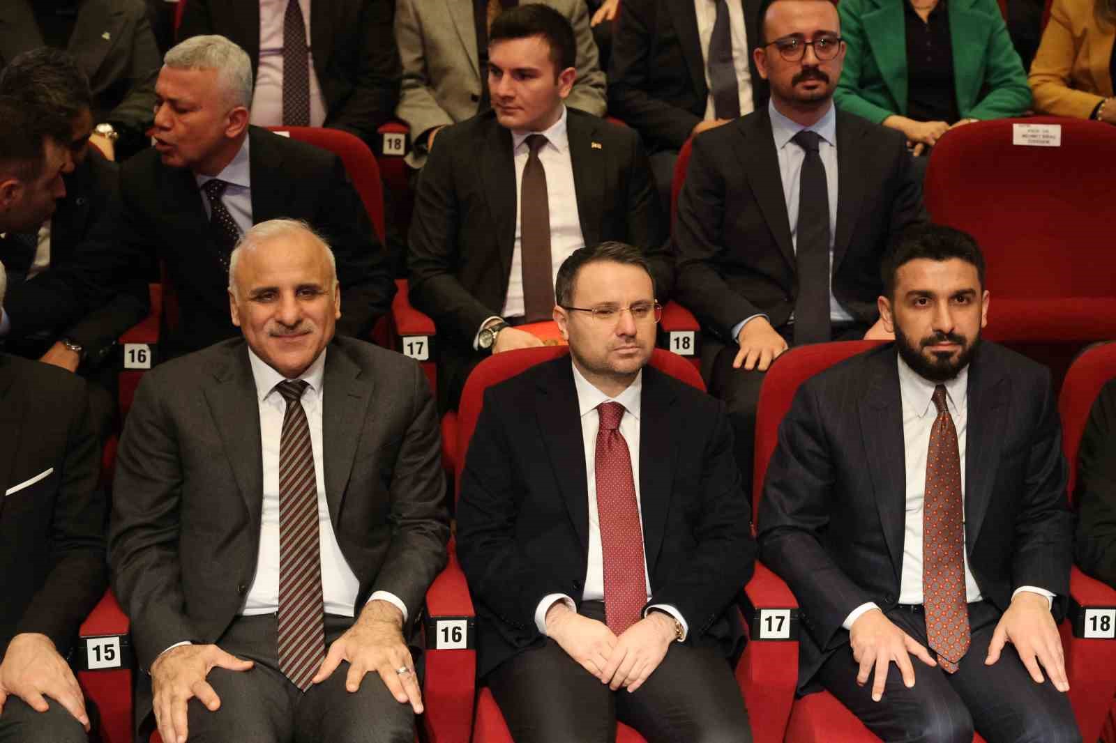 adalet bakani gurlek sosyal medyaya kimlikle girilecek 1 3OqZ2KKq