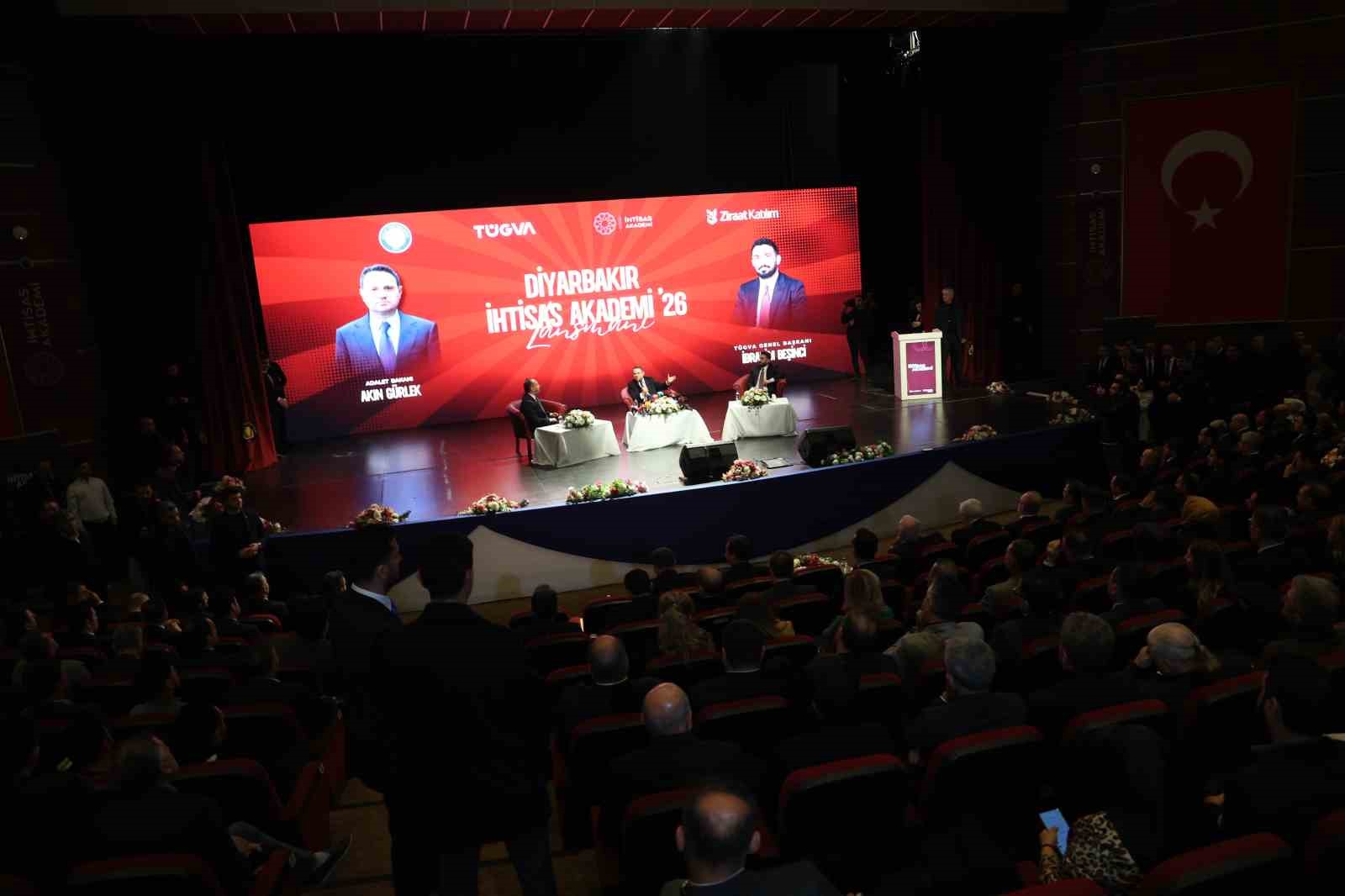 adalet bakani gurlek sosyal medyaya kimlikle girilecek 4 s2PtgYrc