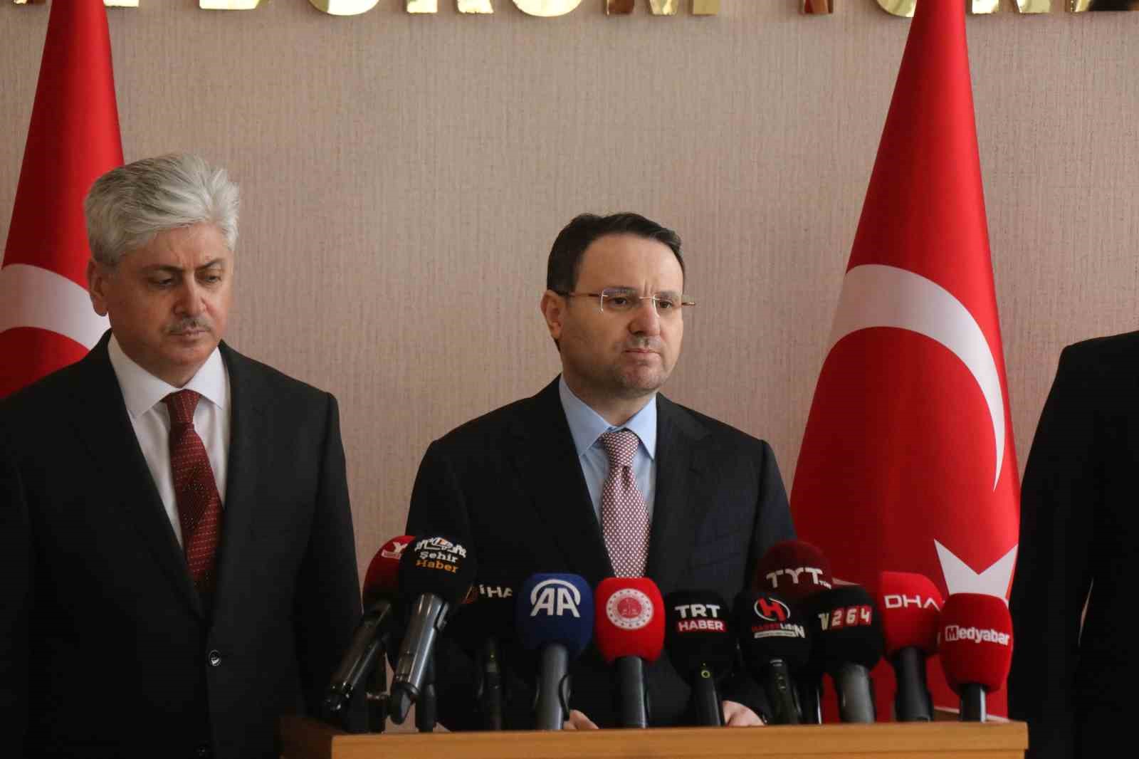 adalet bakani gurlek turkiye yuzyilini adaletin yuzyili olarak yapmak icin durmadan calisacagiz 1 8is41PvV