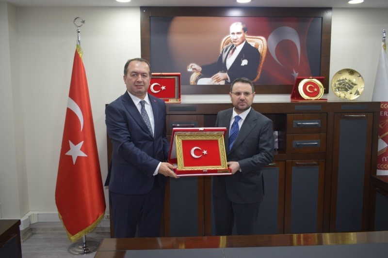 adalet bakani gurlekten kocaeli adliyesine ziyaret 2 eTr8cvBn
