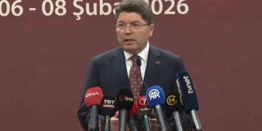 adalet-bakani-tunc-demokratik-anayasa-ile-turkiye-yuzyilina-devam-etmek-yakisir-5dqYlPgP.jpg