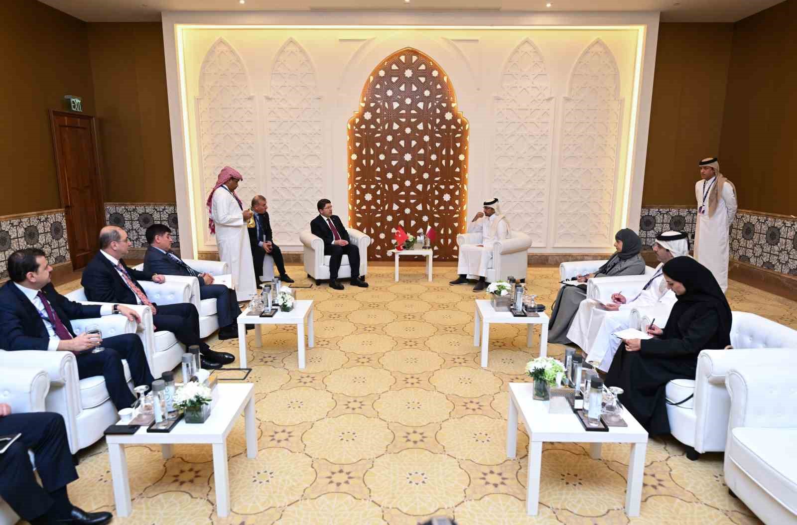 adalet bakani tunc katarda duzenlenen doha hukuk forumuna katildi 6 D3FNkTM2