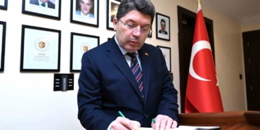 adalet-bakani-tunc-katarda-duzenlenen-doha-hukuk-forumuna-katildi-6ZN1w6yH.jpg