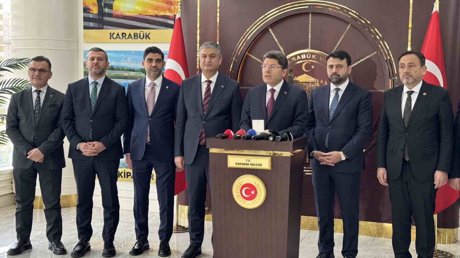 Adalet Bakanı Tunç: Suça sürüklenen çocuklarda caydırıcılığı artırmaya yönelik ayrı bir çalışma da şu anda yapılıyor" 4 adalet bakani tunc suca suruklenen cocuklarda caydiriciligi artirmaya yonelik ayri bir calisma da su