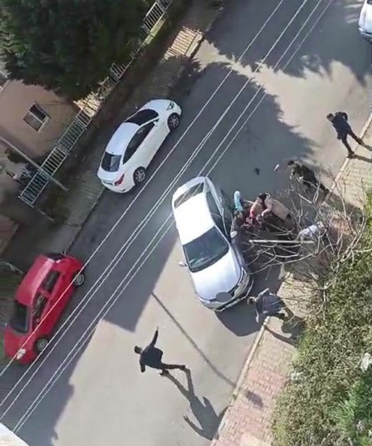 adam olsaydin sozunu duyunca eski esini 15 yerinden bicaklamis 1 vjGeeElc