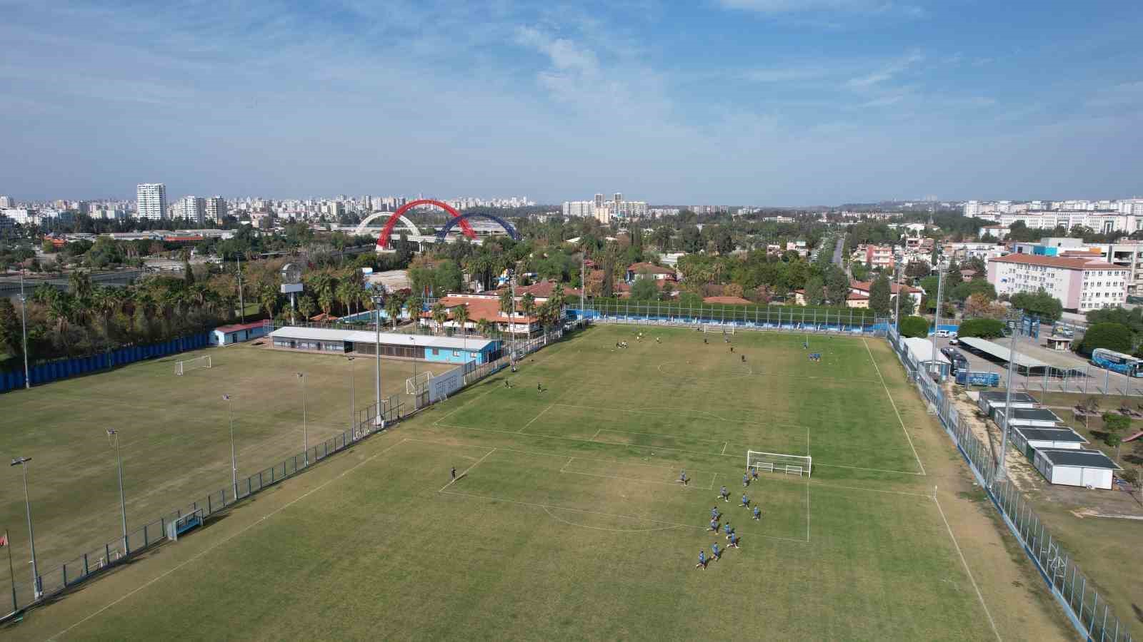 adana demirsporun tesislerine icra geldi 0 litWHtnM