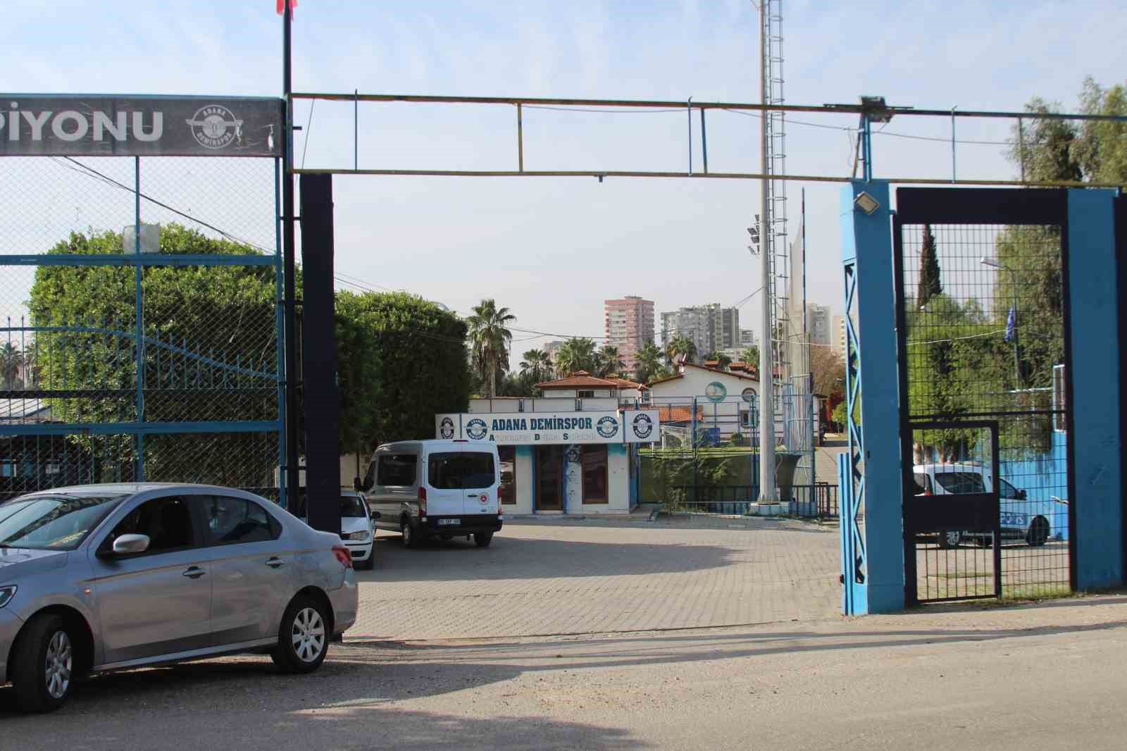 adana demirsporun tesislerine icra geldi 4