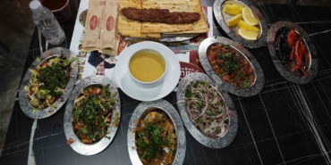 adana-kebabi-ve-salata-ikilisi-glutatyon-seviyesini-artiriyor-PKZM8wyY.jpg