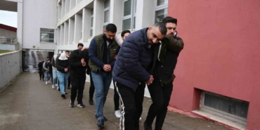 adana-merkezli-6-ilde-yasadisi-bahis-operasyonu-13-kisi-tutuklandi-9rmUqc6D.jpg