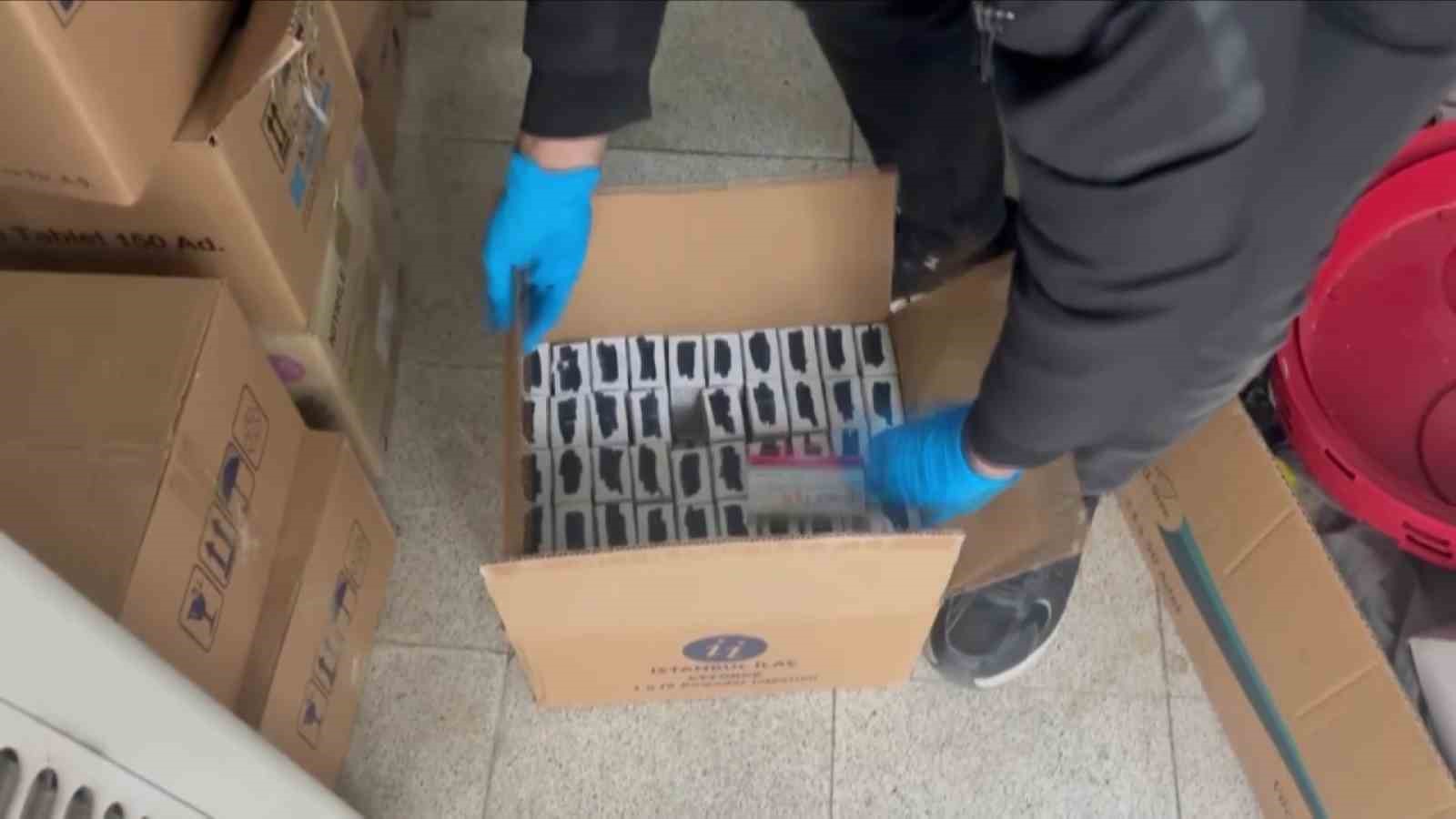 adanada 1 milyon 123 bin kacak ilac ele gecirildi 1 gqBSLavV