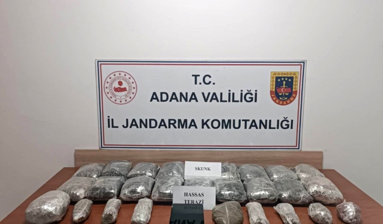 adanada-11-kilo-skunk-ele-gecirildi-kWgmxFXF.jpg