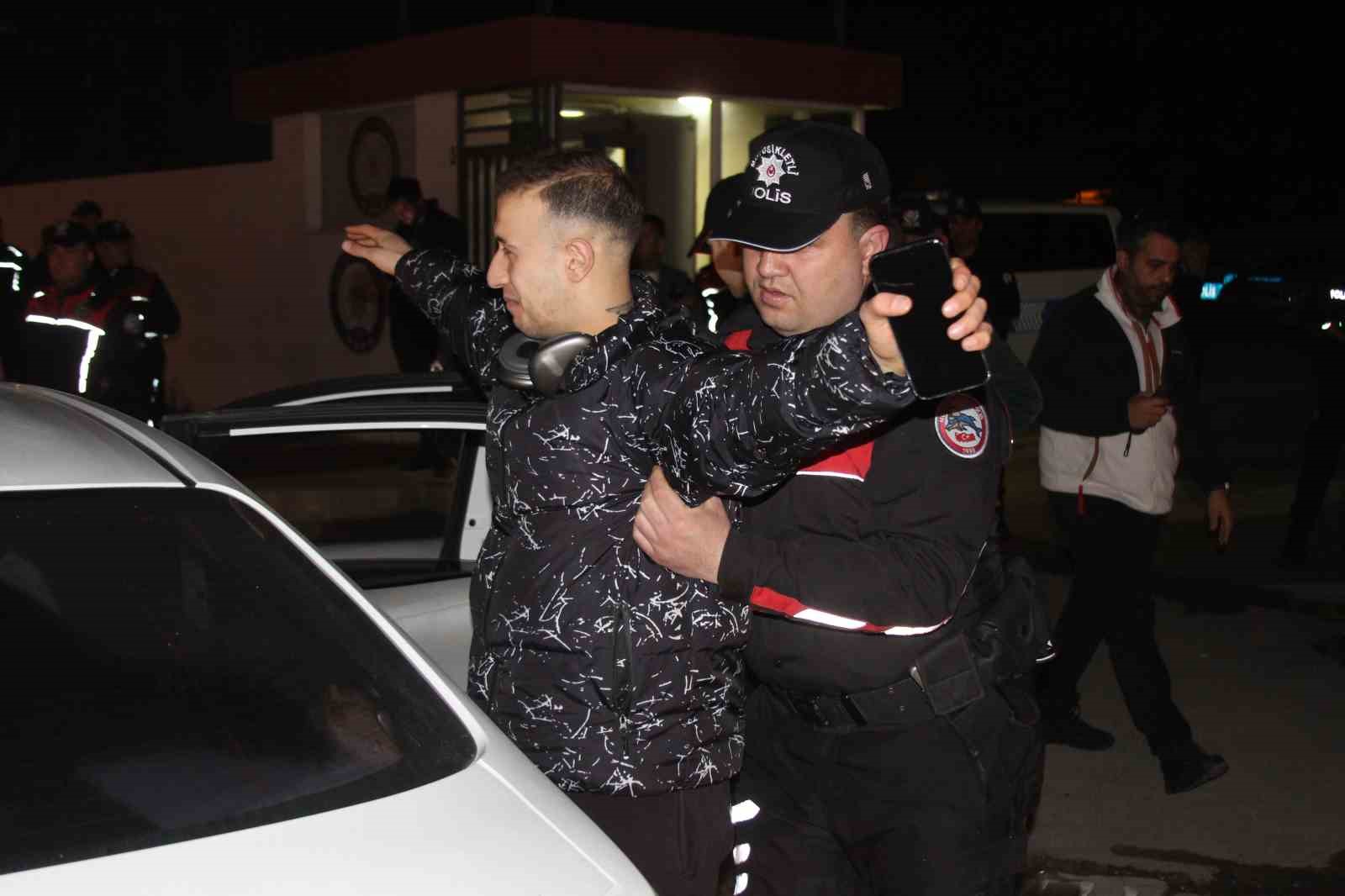 adanada 2 bin 305 personelle huzur ve guven uygulamasi 3 R4Fkim5f