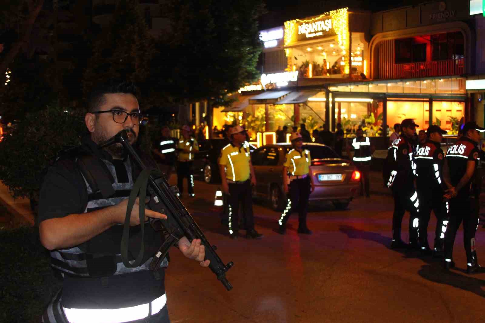 adanada 2 bin 443 personelle bayram denetimi 0 4tyOhJd3