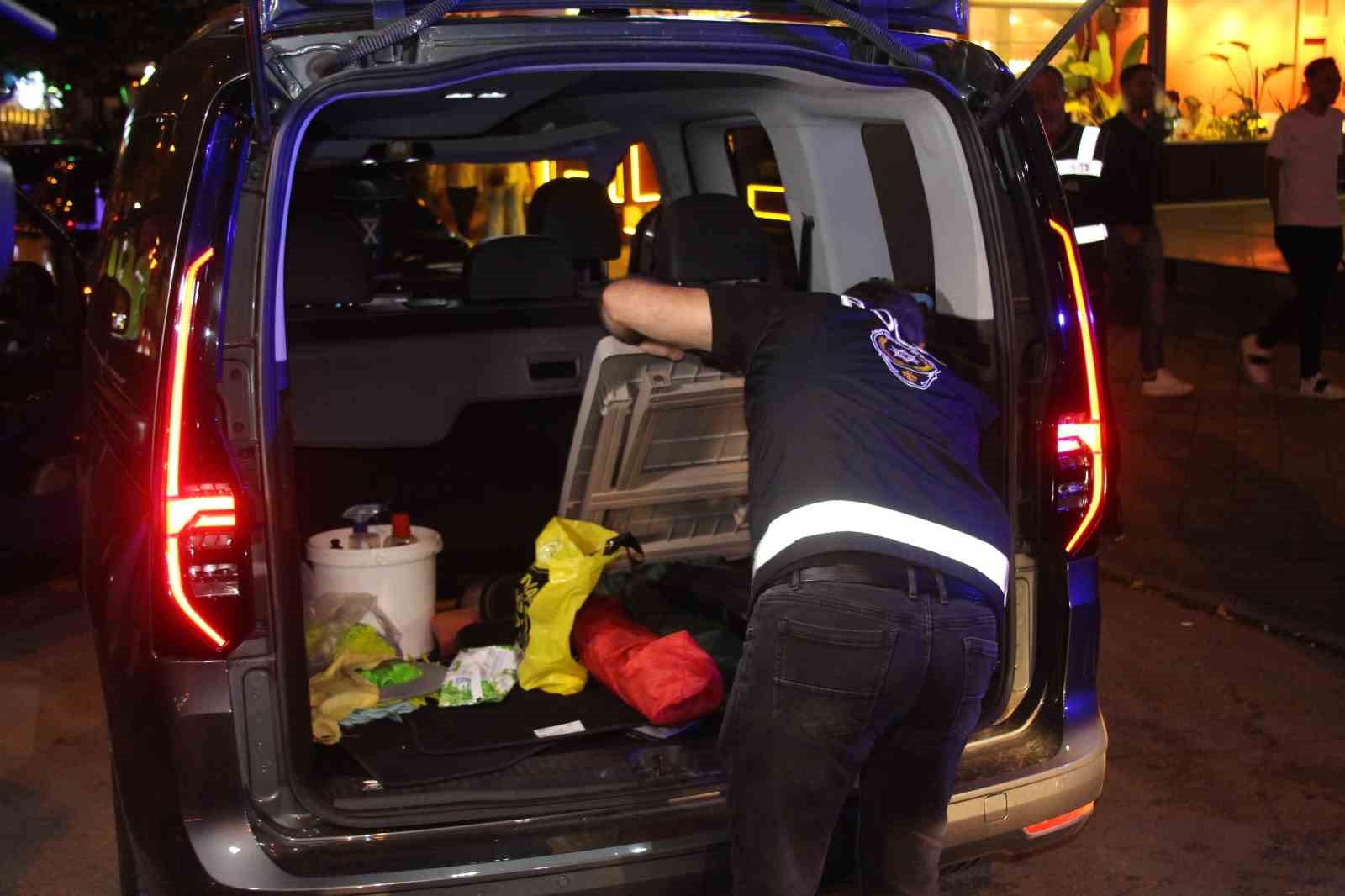 adanada 2 bin 443 personelle bayram denetimi 2 ZpNbHzJT