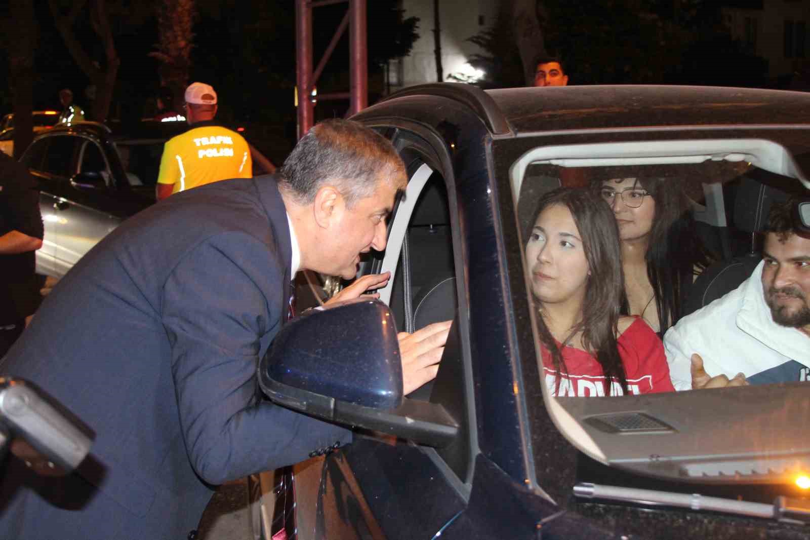 adanada 2 bin 443 personelle bayram denetimi 6 OY6BXy1r