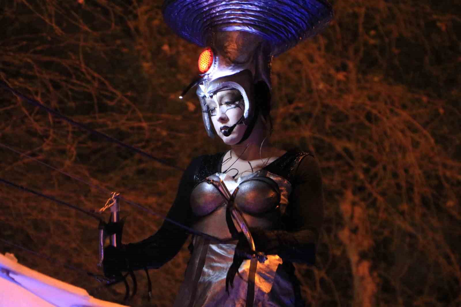 adanada 25inci uluslararasi tiyatro festivali basladi 5 9Xfr5zbf