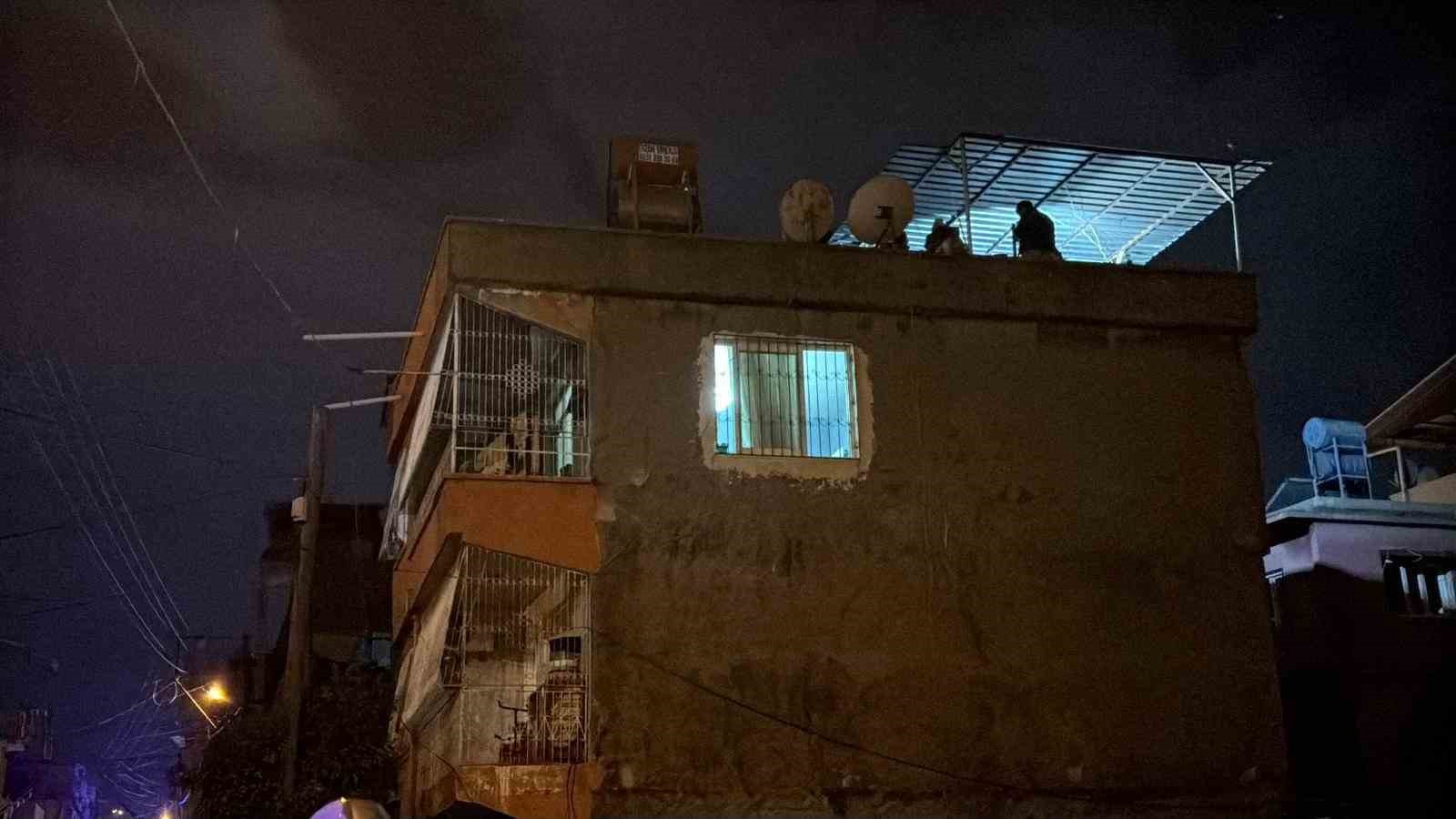Adana’da 3 katlı binada patlama: 2 ağır yaralı 8 adanada 3 katli binada patlama 2 agir yarali 4 4qTOeAlQ