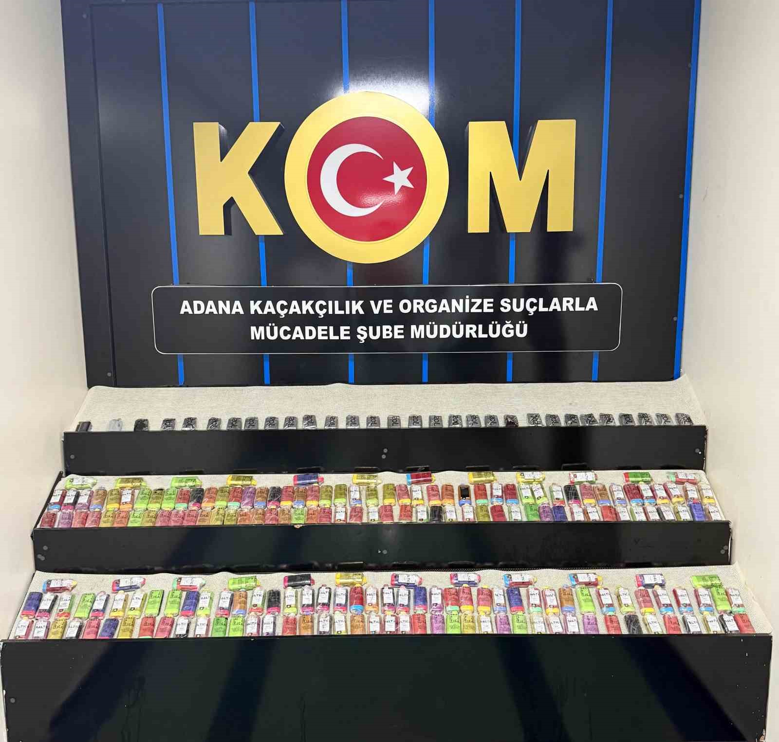adanada 3 milyon tl degerinde kacakcilik operasyonu telefonlar sigaralar ele gecirildi 0 pcFflTjd