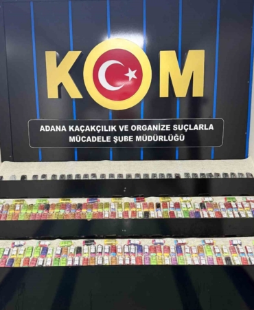 adanada-3-milyon-tl-degerinde-kacakcilik-operasyonu-telefonlar-sigaralar-ele-gecirildi-gDKbi96H.jpg