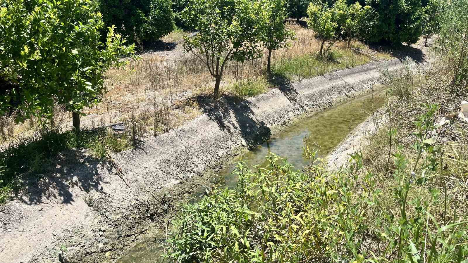 adanada 7 aydir tamir edilmeyen pompa ureticiyi isyan ettirdi 3 PjuahO9g