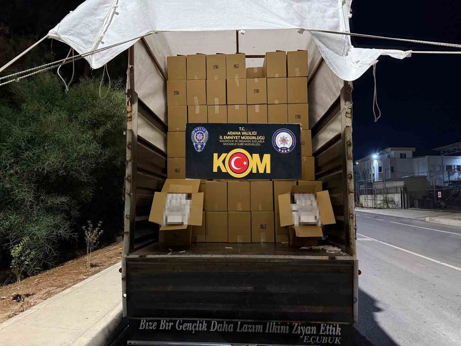 adanada 7 milyon 820 bin tllik makaron ele gecirildi 4 tutuklama 0