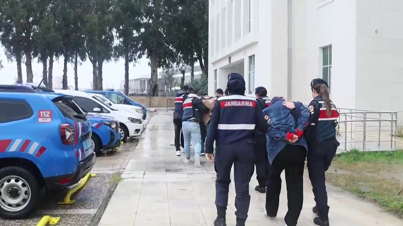 adanada altinyuzuk cetesine operasyon 8 supheli yakalandi 2 lUZ2vlak