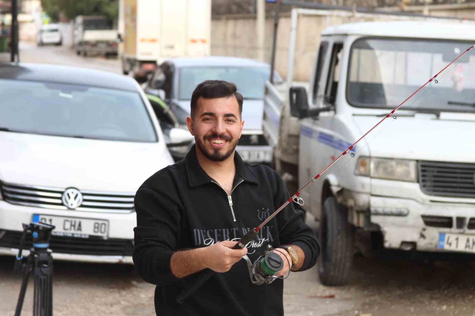 adanada altyapi isyani esnaf gole donen sokakta olta atti 2 ulalaLUj