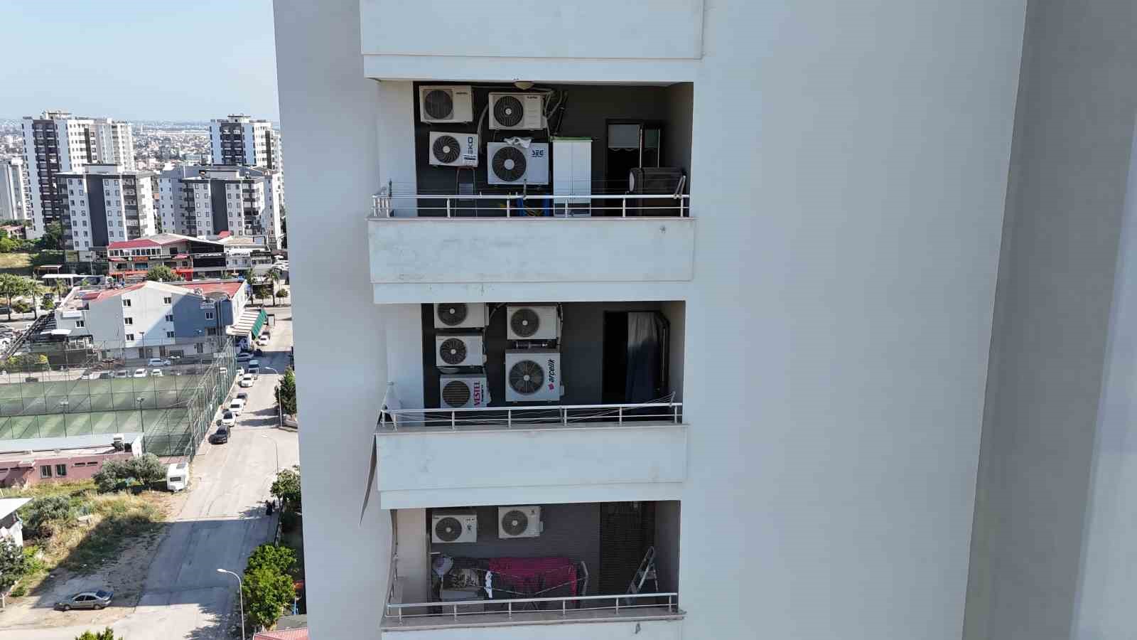 adanada asiri klima kullanimi hem sicakligi artiriyor hem cevre kirliligi yapiyor 0