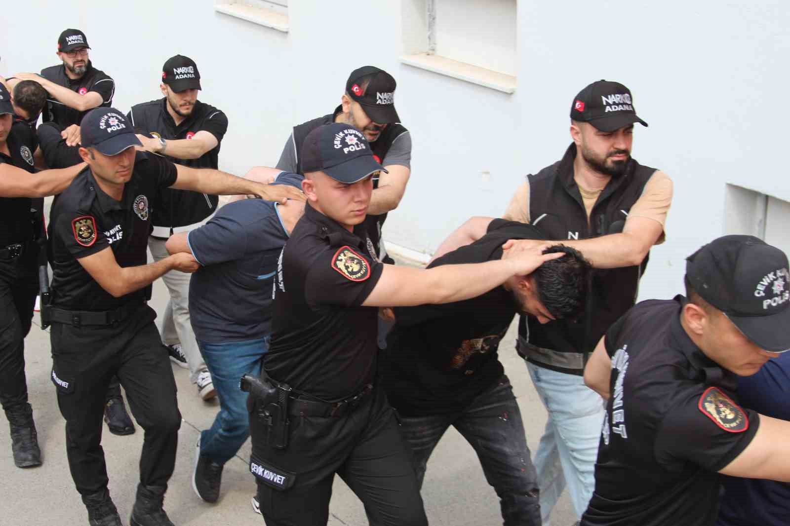 adanada dev operasyon 4 milyon uyusturucu hap ile 3 ton 994 kilogram etken madde jC9A88aL