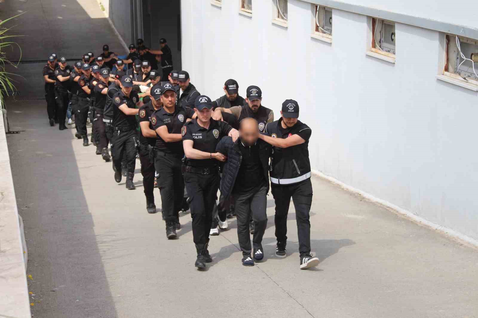 adanada dev operasyon 4 milyon uyusturucu hap ile 3 ton 994 kilogram etken madde jUn9mV95