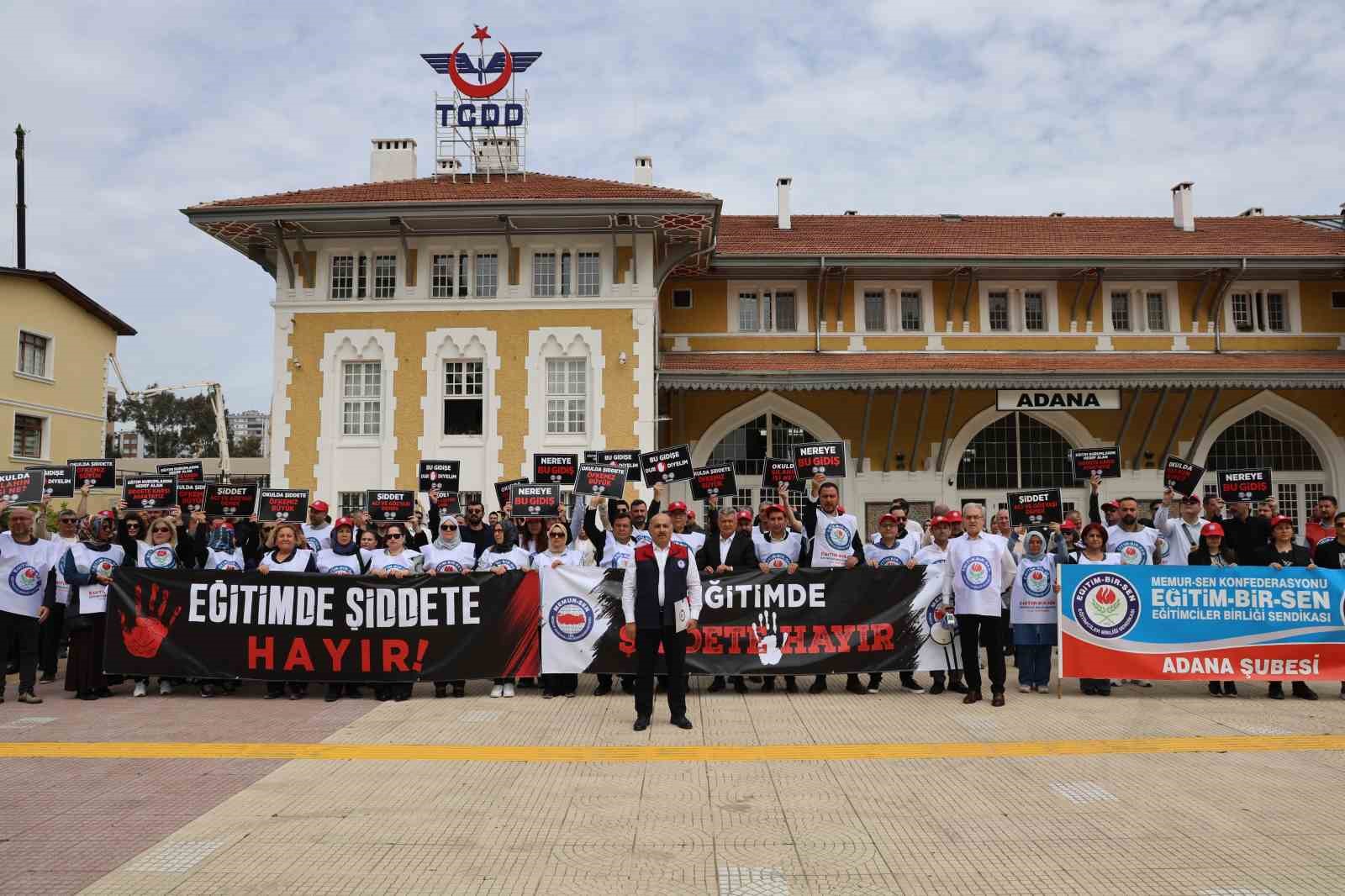 adanada egitimciler sanliurfadaki saldiriyi kinadi 0 Ig5OfnOe